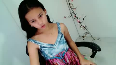 pinkdollbaby_ online show from May 4, 6:42 am