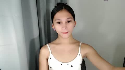 pinkdollbaby_ online show from June 30, 4:35 am