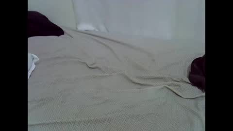 Kim20 online show from November 11, 9:31 am