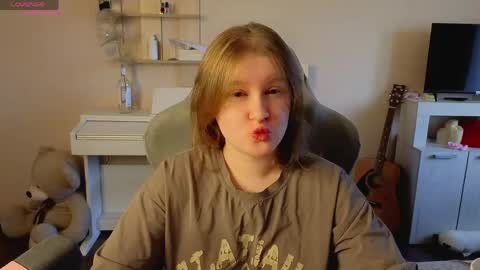 pinkiep1e online show from April 30, 3:13 am