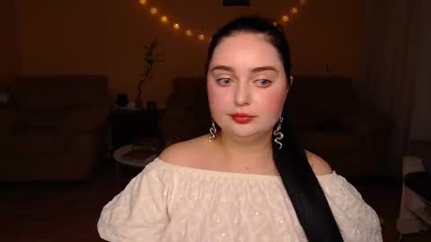 Evangelina online show from December 15, 7:53 pm