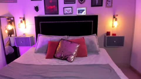 PINKK online show from May 15, 1:18 pm