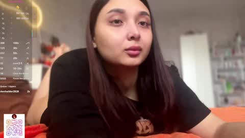 Snapshot of pinkncrazy chatting on October 25, 6:43 am HERES ALICE WELCOME EVERYONE LOVENSE DOMI REACT TO YOUR TIPS LETS MAKE A GREAT SHOW TOGETHER online show from October 25, 6:43 am