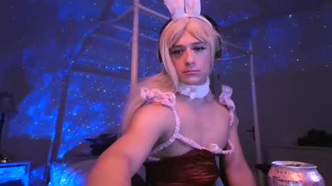 pinkpillbambi online show from November 13, 2:43 am