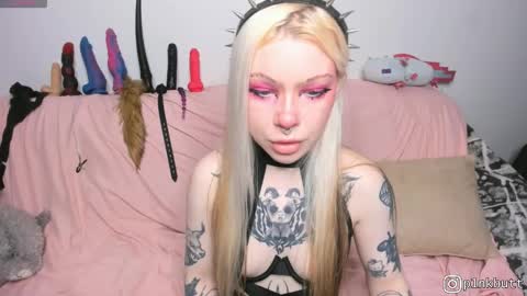 Helen Goat online show from May 20, 4:07 am