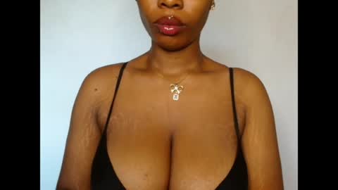 pinkxsugar online show from May 5, 9:06 am