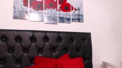 pinky_f00x online show from October 8, 1:25 am