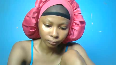 Snapshot of pinky_lov chatting on October 20, 5:41 am pinky_lov online show from October 20, 5:41 am