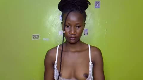 Snapshot of pinky_lover1 chatting on January 18, 2:43 pm Pinky online show from January 18, 2:43 pm