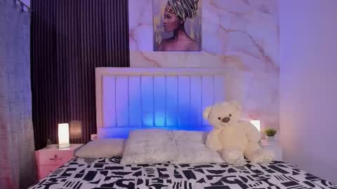 Snapshot of pinky_peach_ chatting on October 5, 3:27 am Peachy online show from October 5, 3:27 am