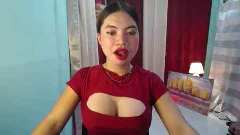 Snapshot of pinky_pussybobby69 chatting on February 9, 5:06 pm Tina online show from February 9, 5:06 pm
