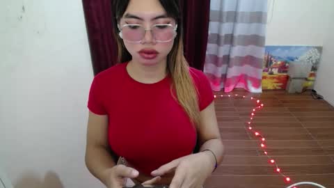 Snapshot of pinky_pussybobby69 chatting on May 3, 4:57 pm Tina online show from May 3, 4:57 pm