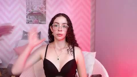 pinky_vonny online show from March 27, 11:15 pm