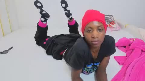 Snapshot of pinky_winky2 chatting on September 19, 6:30 pm pinky_winky2 online show from September 19, 6:30 pm