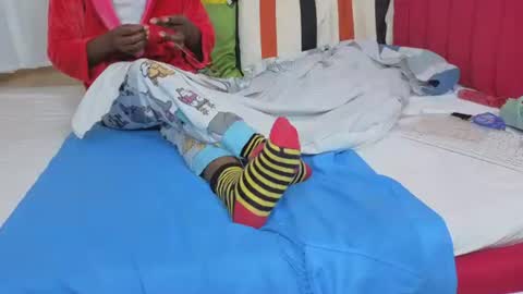 Snapshot of pinky_winky2 chatting on November 2, 6:21 pm pinky_winky2 online show from November 2, 6:21 pm