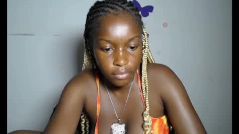 pinkykiki_247 online show from January 10, 7:04 pm