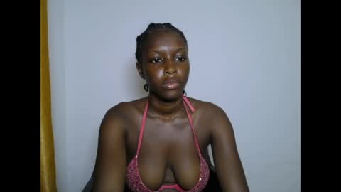 pinkykiki_247 online show from March 28, 5:40 am