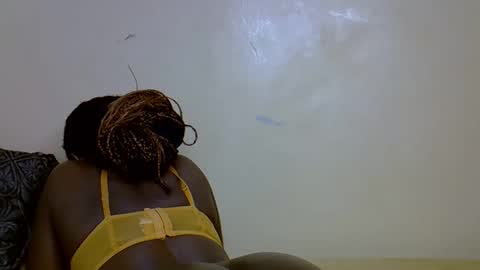 pinkyslut1 online show from February 10, 12:48 am