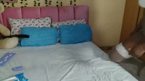 Pinky online show from March 12, 12:50 am