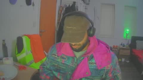 Yash online show from December 4, 7:39 am