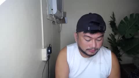 pinoy041087 online show from October 29, 3:25 pm