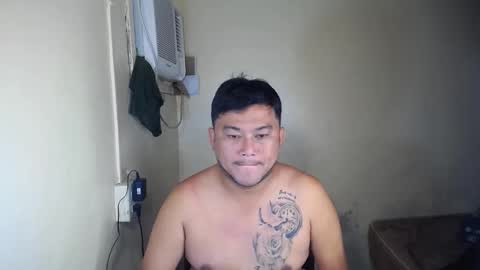 pinoy041087 online show from January 17, 2:44 pm