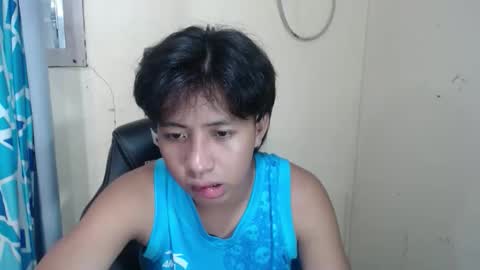 Snapshot of pinoy_fuckboyxxx chatting on May 8, 7:03 am pinoy_fuckboyxxx online show from May 8, 7:03 am
