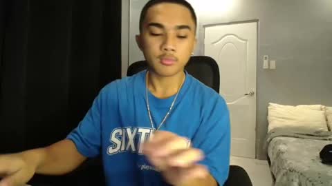 Adrianne online show from October 1, 2:17 am