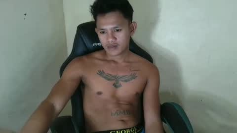 ROY and ASHLEY online show from February 11, 4:23 pm