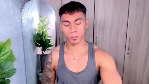 Snapshot of pinoymilker chatting on October 21, 4:13 am ethan online show from October 21, 4:13 am