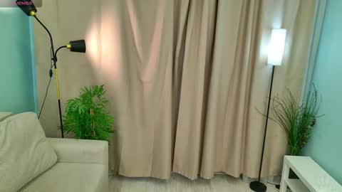 pinquinn online show from February 9, 7:23 am