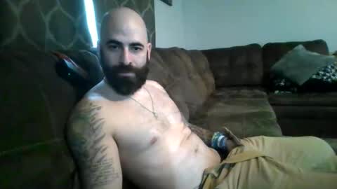 Snapshot of pipepablo13 chatting on March 27, 3:45 pm Pipepablo13 online show from March 27, 3:45 pm