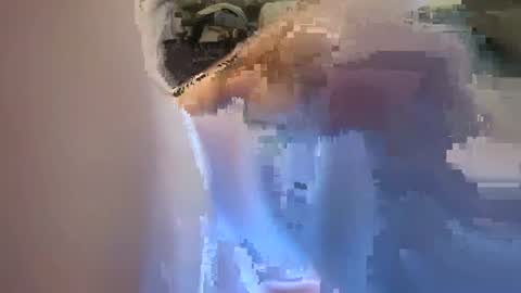 Snapshot of piper_down_right chatting on June 28, 4:57 pm piper_down_right online show from June 28, 4:57 pm
