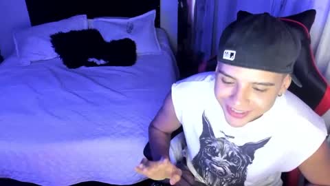 Pipe Rodriguez online show from February 8, 4:14 am