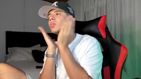 Pipe Rodriguez online show from February 25, 12:36 am