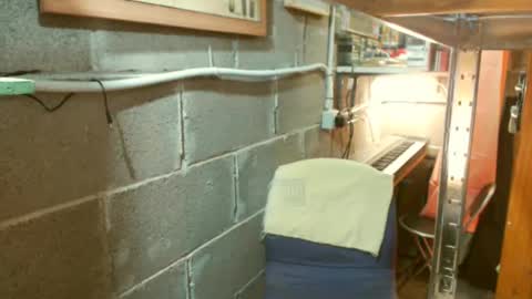 Snapshot of pippetta1 chatting on March 4, 9:18 am pippetta1 online show from March 4, 9:18 am