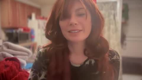 Snapshot of pirdybirdyxo chatting on February 5, 11:28 pm pirdybirdyxo online show from February 5, 11:28 pm