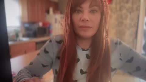 Snapshot of pirdybirdyxo chatting on February 13, 4:17 pm pirdybirdyxo online show from February 13, 4:17 pm