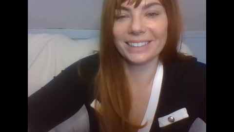 Snapshot of pirdybirdyxo chatting on February 26, 9:16 pm pirdybirdyxo online show from February 26, 9:16 pm