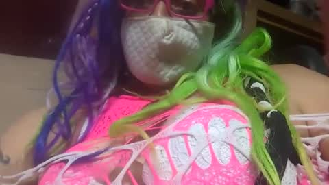 Snapshot of pirecedguiche69 chatting on March 30, 9:21 am Aarika Wood online show from March 30, 9:21 am