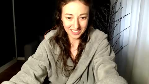 piscesgirl06 online show from December 21, 9:23 am