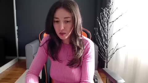 piscesgirl06 online show from February 18, 8:59 am