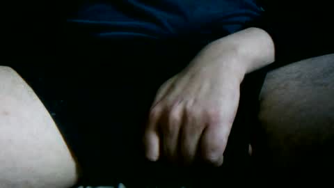 Snapshot of pisellonelargo chatting on March 18, 10:40 am pisellonelargo online show from March 18, 10:40 am