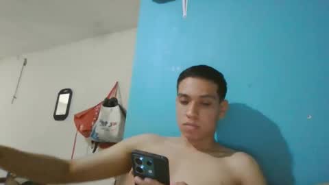 Snapshot of pitbull997 chatting on October 16, 7:59 pm pitbull997 online show from October 16, 7:59 pm