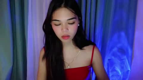 Snapshot of pitchy_pitch chatting on July 2, 6:14 pm The Girl Named Eyve online show from July 2, 6:14 pm