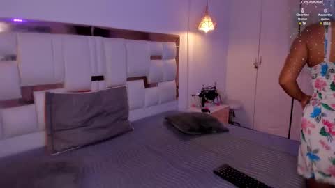 Snapshot of pittandlunaa69 chatting on September 28, 12:32 pm PittAndLunaa69 online show from September 28, 12:32 pm