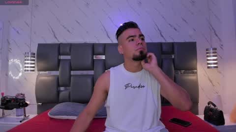 PittAndLunaa69 online show from May 9, 12:32 pm