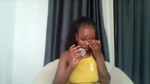 Majesty online show from November 25, 6:41 pm