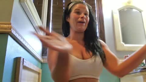 PixieLuxXx online show from April 28, 2:11 pm