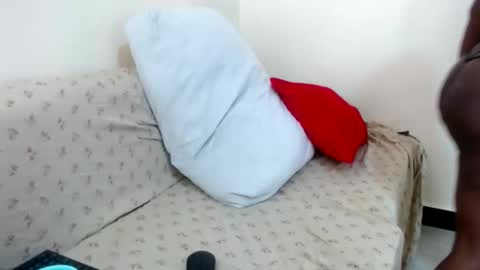 Snapshot of pixietease1 chatting on October 12, 12:42 am pixietease1 online show from October 12, 12:42 am